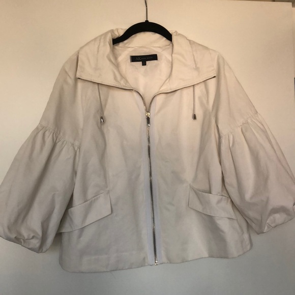 Ann Klein White Bubble Sleeve Jacket 